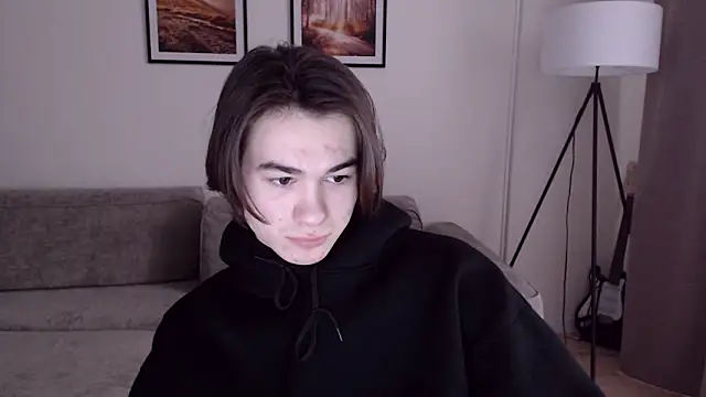 Snapshot of MarkusDean chatting on 02.27.25 MarkusDean online show from 02.27.25