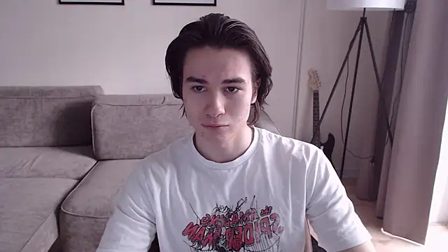 Snapshot of MarkusDean chatting on 03.11.25 MarkusDean online show from 03.11.25