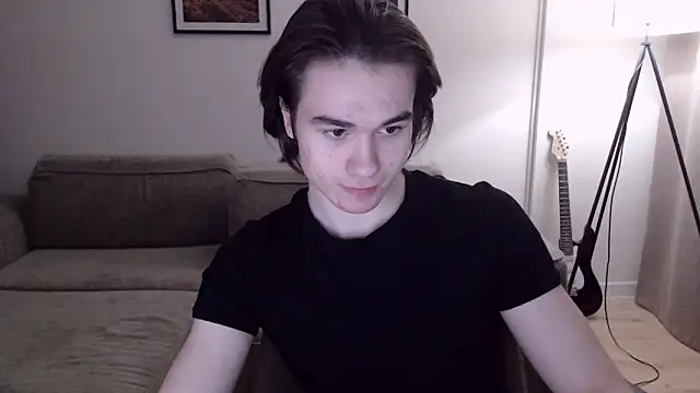 Snapshot of MarkusDean chatting on 03.15.25 MarkusDean online show from 03.15.25