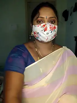 Snapshot of vani-09 chatting on 03.05.25 vani-09 online show from 03.05.25