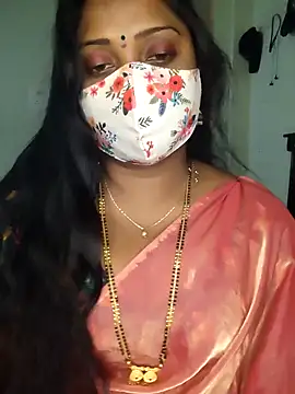 Snapshot of vani-09 chatting on 03.18.25 vani-09 online show from 03.18.25