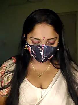 Snapshot of vani-09 chatting on 12.04.25 vani-09 online show from 12.04.25