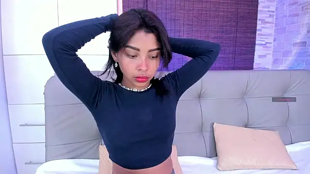 cinnamon kyla online show from 03.03.25