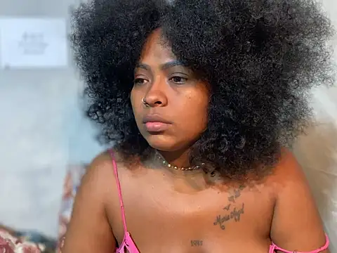 Snapshot of miss-jackson1 chatting on 02.19.25 miss-jackson1 online show from 02.19.25