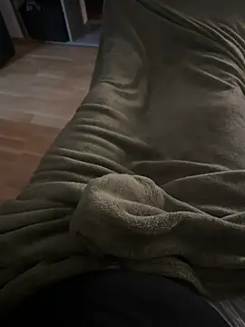 Snapshot of donhuan14 chatting on 02.24.25 donhuan14 online show from 02.24.25