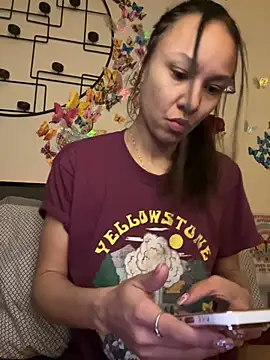 Snapshot of _Neeka_ chatting on 02.22.25  Neeka  online show from 02.22.25