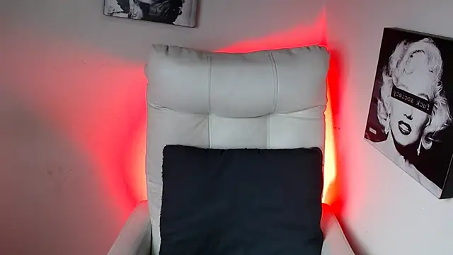 SamanthaRoldaan online show from 02.01.25