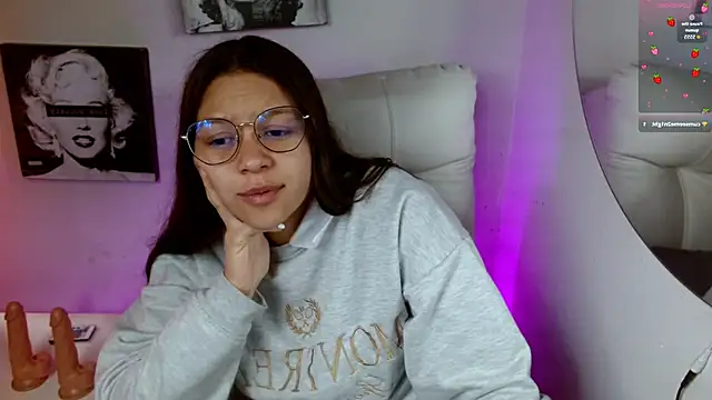 SamanthaRoldaan online show from 09.29.25