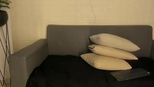 Snapshot of tatijara chatting on 09.20.25 tatijara online show from 09.20.25