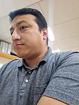 Snapshot of Pnstrokes chatting on 03.21.25 Pnstrokes online show from 03.21.25