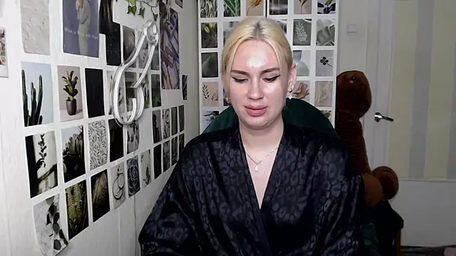 CapriScorpion online show from 10.21.25