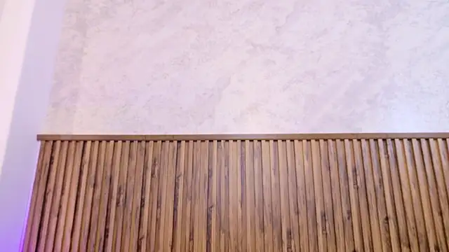 evelynjohnsoon online show from 10.11.25