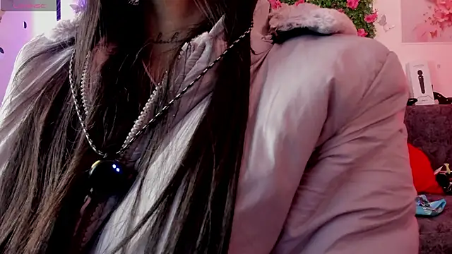 Alaia Asuka online show from 09.13.25