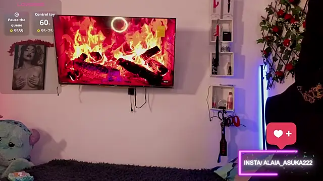 Alaia Asuka online show from 10.04.25