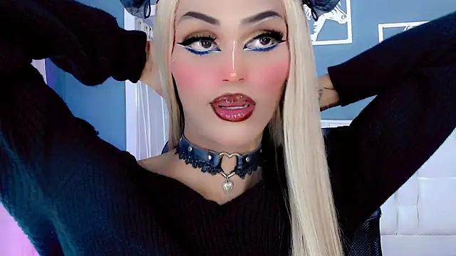 Snapshot of amal_baddell chatting on 12.17.24 amal baddell online show from 12.17.24