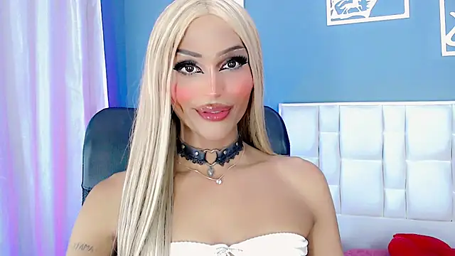 Snapshot of amal_baddell chatting on 12.22.24 amal baddell online show from 12.22.24