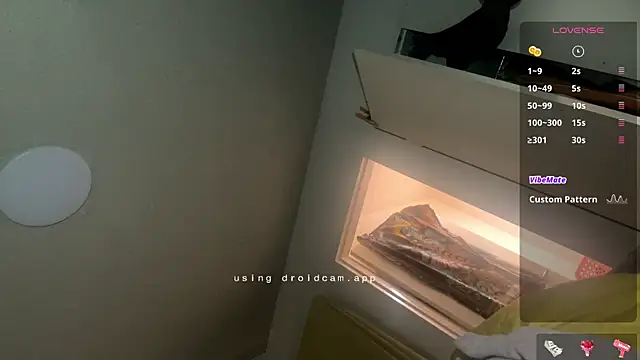 Snapshot of bukkakebae1 chatting on 01.10.25 bukkakebae1 online show from 01.10.25