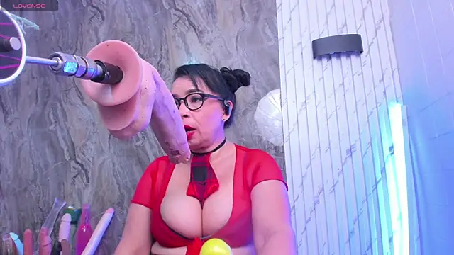 annie wigg online show from 11.24.25