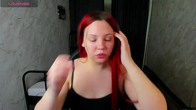 Stacy Luv online show from 02.17.25