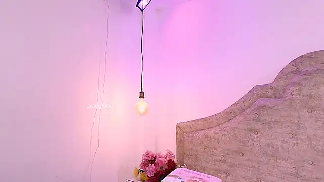 Snapshot of Purplee_Baby chatting on 12.06.24 Purplee Baby online show from 12.06.24