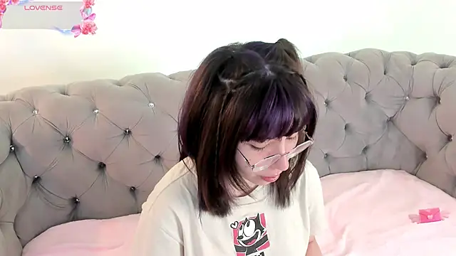 Snapshot of Purplee_Baby chatting on 12.14.24 Purplee Baby online show from 12.14.24