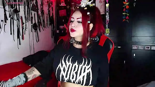 Snapshot of jannaink_ chatting on 12.31.24 jannaink  online show from 12.31.24