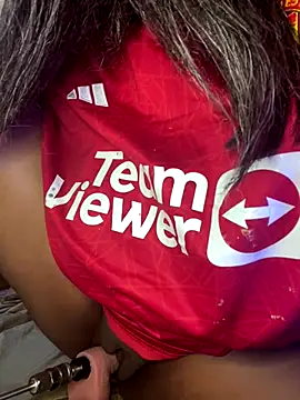 Cherrytowild online show from 10.20.25