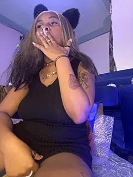 Cherrytowild online show from 10.23.25