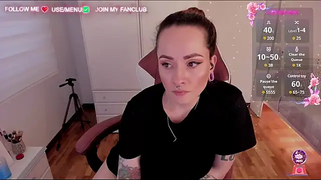 Snapshot of Domina_Deivis chatting on 02.04.25 Domina Deivis online show from 02.04.25