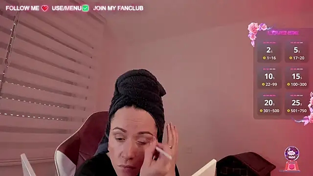 Snapshot of Domina_Deivis chatting on 03.07.25 Domina Deivis online show from 03.07.25