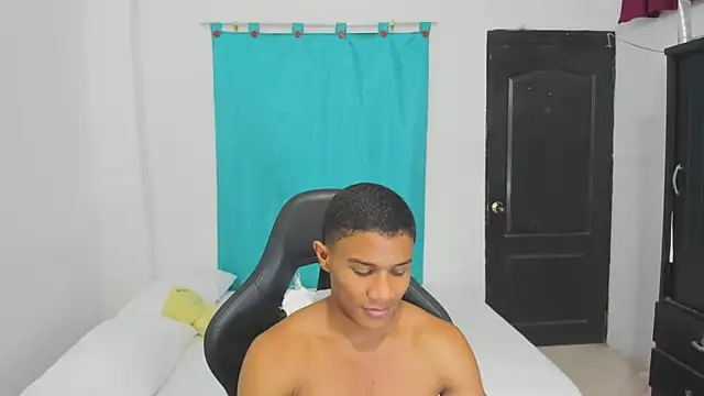 corzoethan online show from 09.15.25