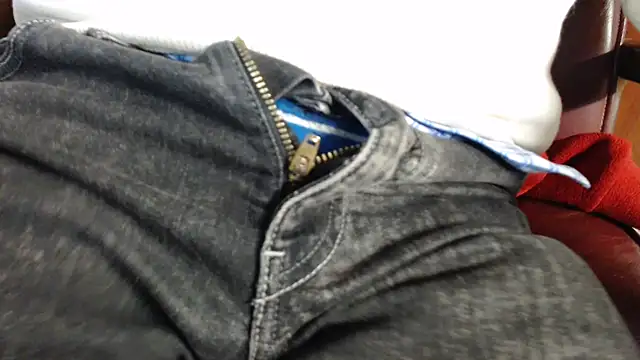 smoothandtiny online show from 02.27.25