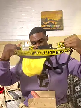 Snapshot of Pinepool21 chatting on 10.19.25 Pinepool21 online show from 10.19.25