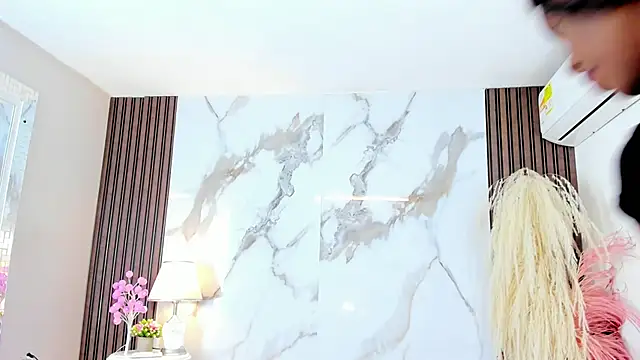 aidaadams online show from 02.15.25