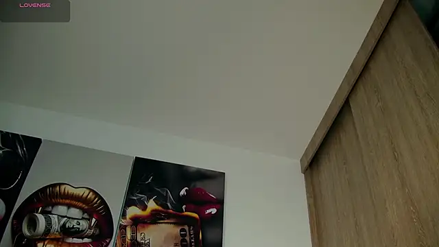 aidaadams online show from 09.15.25