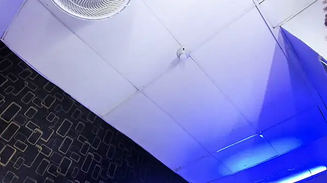 Alika01 online show from 02.22.25