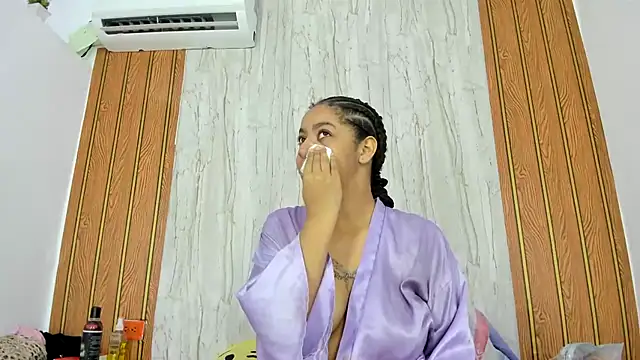 Alika01 online show from 10.07.25