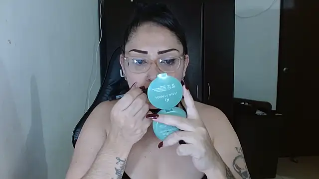 natashasmithe online show from 11.19.25