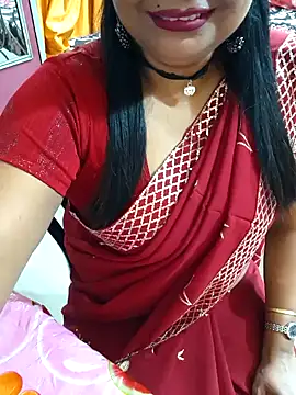 Snapshot of YR-SHIVANI chatting on 12.16.24 YR-SHIVANI online show from 12.16.24
