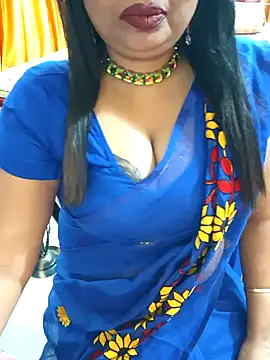 Snapshot of YR-SHIVANI chatting on 12.27.24 YR-SHIVANI online show from 12.27.24