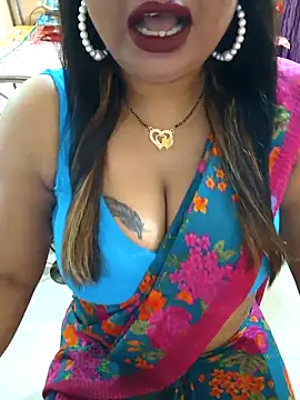Snapshot of YR-SHIVANI chatting on 02.19.25 YR-SHIVANI online show from 02.19.25