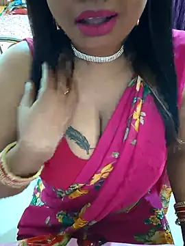 Snapshot of YR-SHIVANI chatting on 03.02.25 YR-SHIVANI online show from 03.02.25