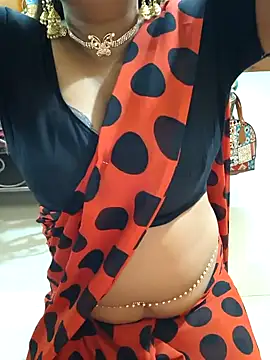 Snapshot of YR-SHIVANI chatting on 03.18.25 YR-SHIVANI online show from 03.18.25