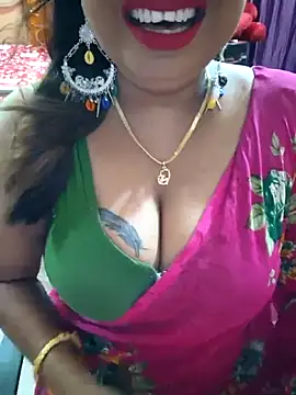 Snapshot of YR-SHIVANI chatting on 09.26.25 YR-SHIVANI online show from 09.26.25