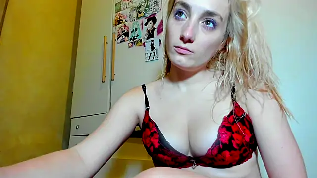 Monicbabe online show from 09.22.25