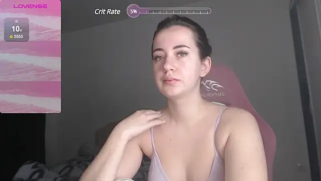 Snapshot of SweetieKendl chatting on 12.21.24 SweetieKendl online show from 12.21.24