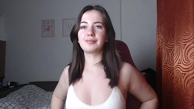 Snapshot of SweetieKendl chatting on 01.31.25 SweetieKendl online show from 01.31.25