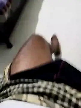 Snapshot of findmemylove chatting on 01.11.25 findmemylove online show from 01.11.25