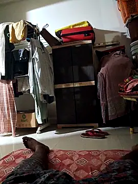 Snapshot of findmemylove chatting on 01.14.25 findmemylove online show from 01.14.25