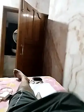 Snapshot of findmemylove chatting on 11.24.25 findmemylove online show from 11.24.25